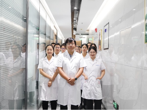 ����Ϊ������pp����ģ���������˲ŷ�չ��Ա���ػ���ϵ