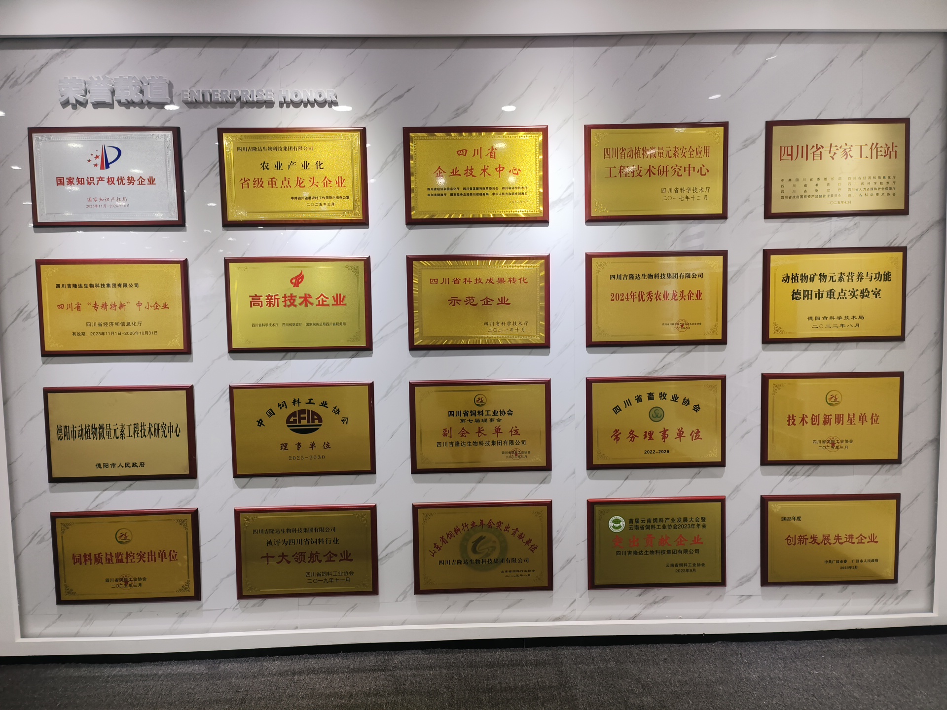 ����ǰ�С���pp����ģ��������Ʒ����������ҵ�Ͽ�